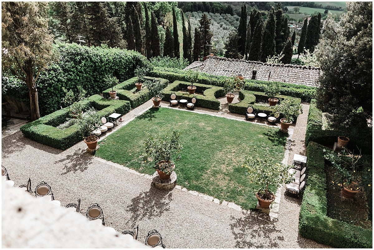 same sex elopement in tuscany