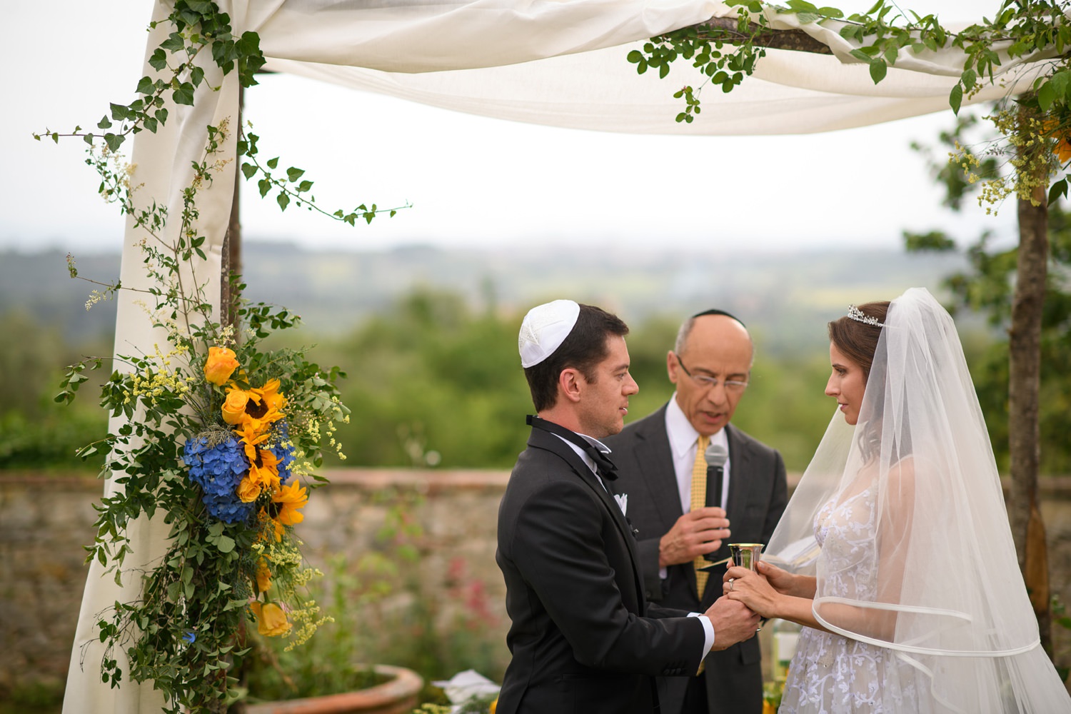 Italian bride and priest