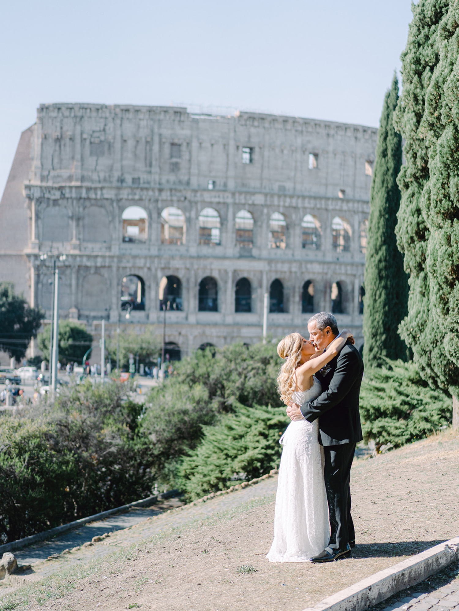 romantic elopement in rome